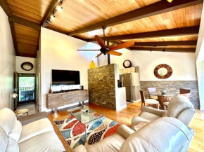 Modern Kahana getaway